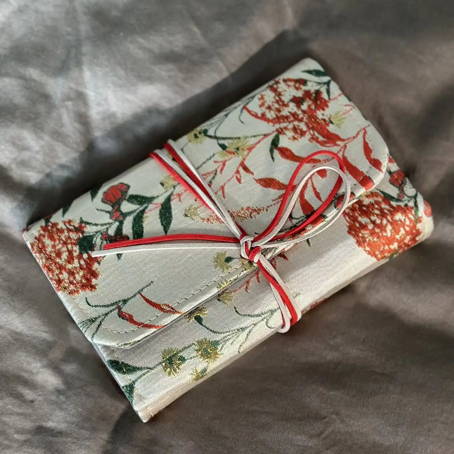 Benkyo Studio // Cloth Notebook Ohana