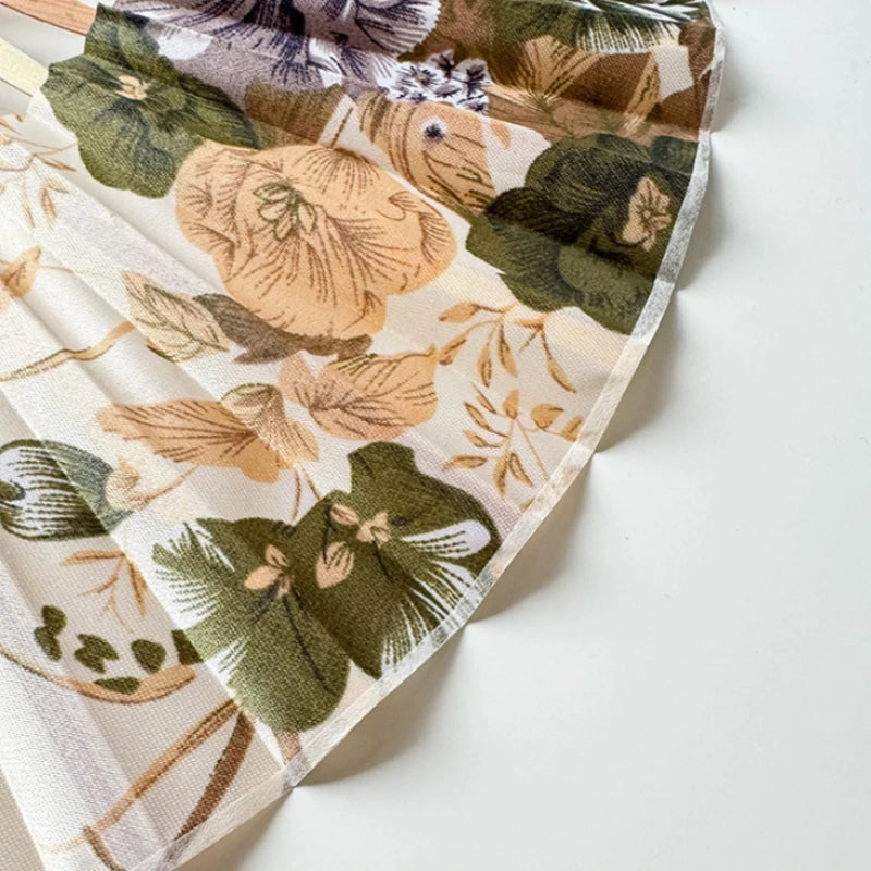 Benkyo Studio // Geisha's Hand fan
