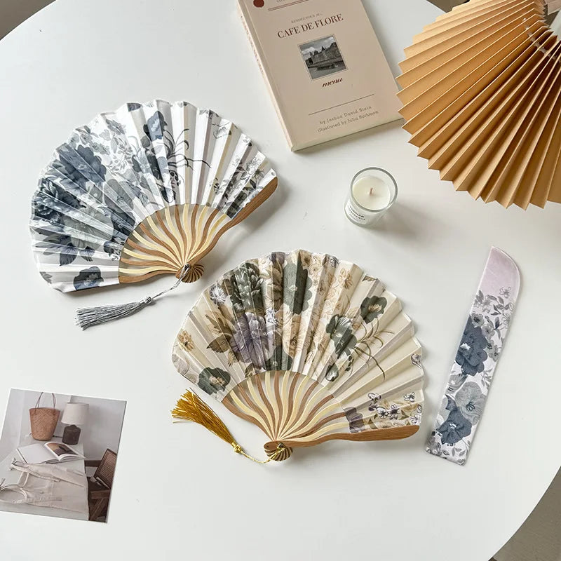 Benkyo Studio // Geisha's Hand fan