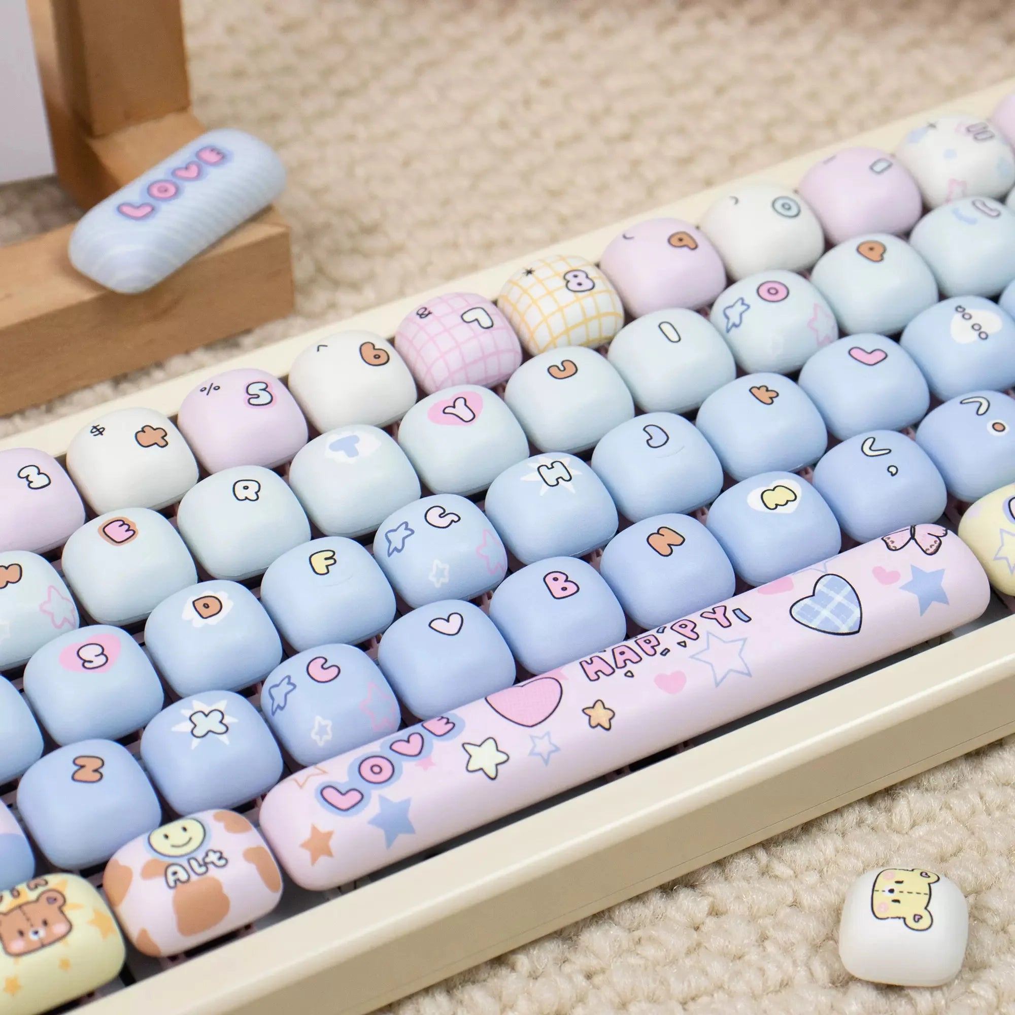 Benkyo Studio // Handpainted Kawaii Pastel Keycaps (140 key)