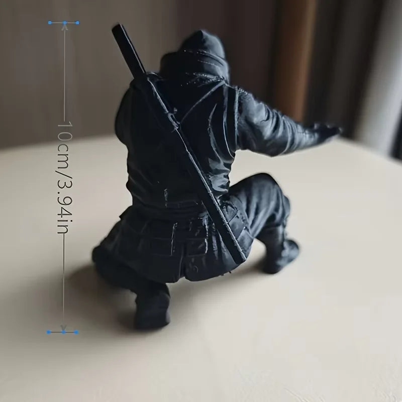 Benkyo Studio // Samurai Pen Holder