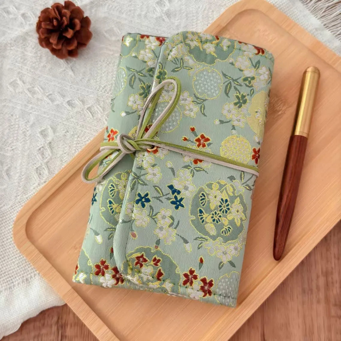 Benkyo Studio // Cloth Notebook Ohana