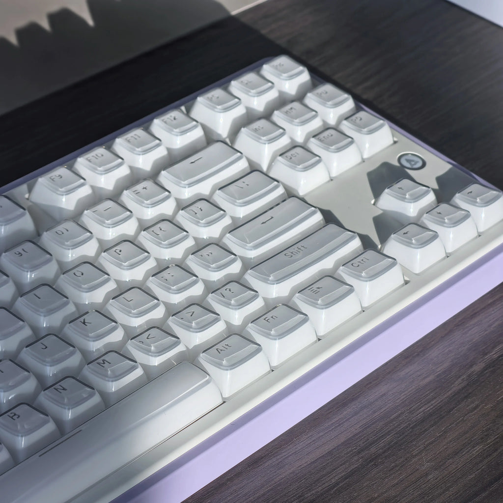 Benkyo Studio // Crystal Translucent Keycaps (132 Key)