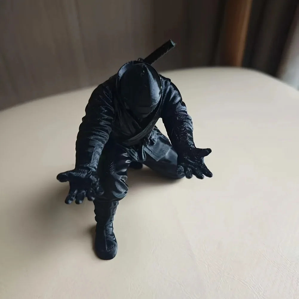 Benkyo Studio // Samurai Pen Holder
