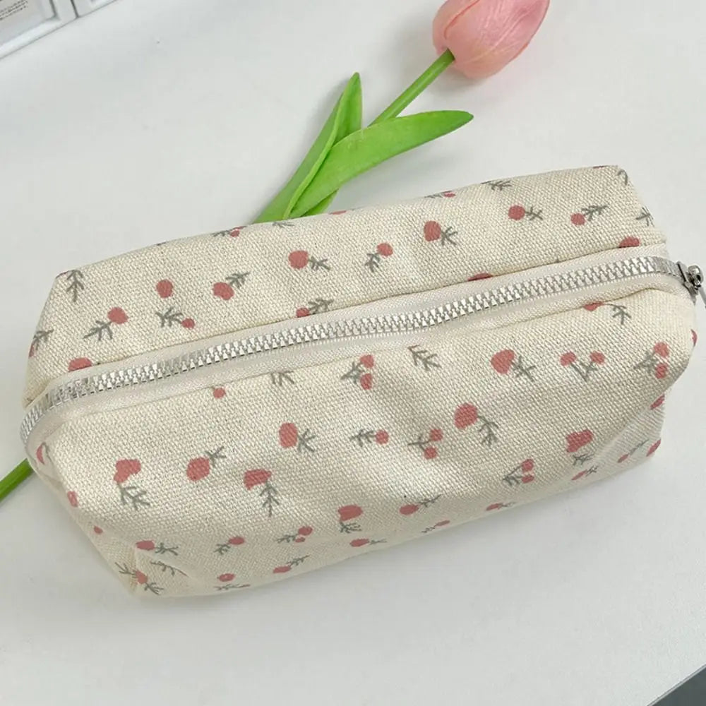 Benkyo Studios // Pencil Case Ohana