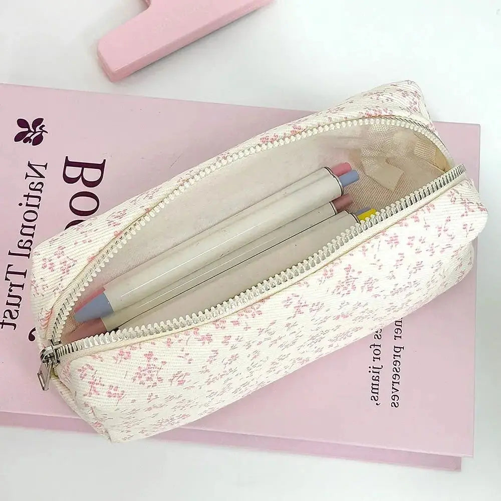 Benkyo Studios // Pencil Case Ohana
