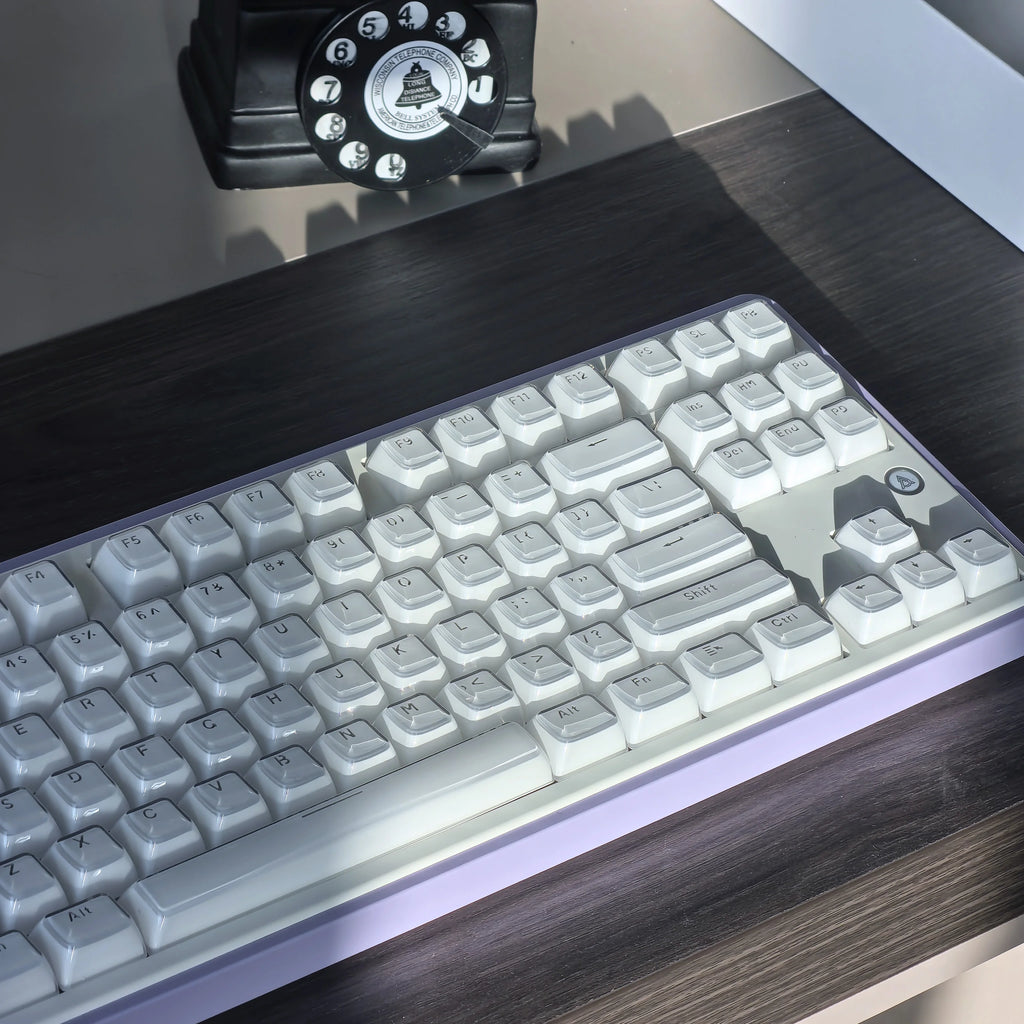 Benkyo Studio // Crystal Translucent Keycaps (132 Key)