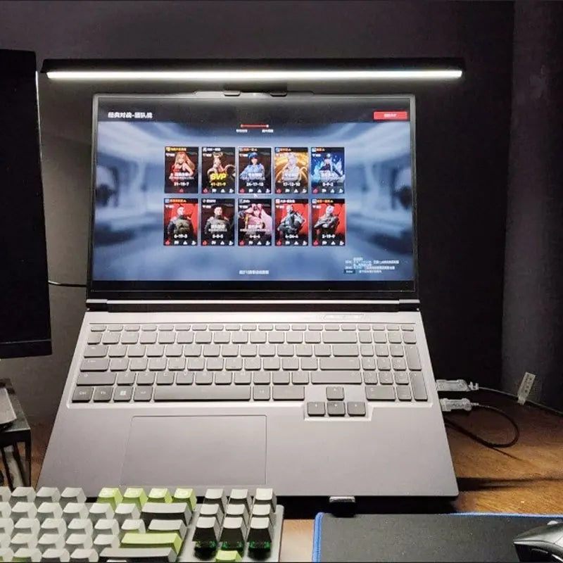 Benkyo Studio // USB Powered Premium LED Light Bar